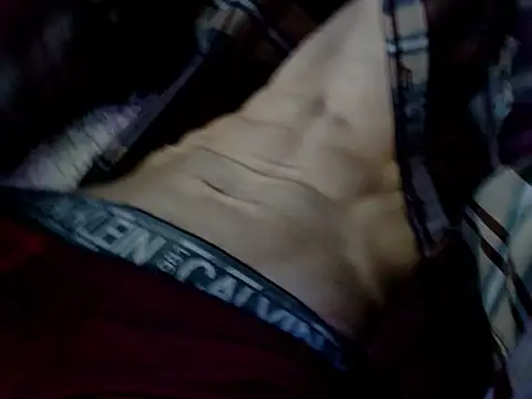 sk8-boy online show from January 8, 2026, 3:45 am