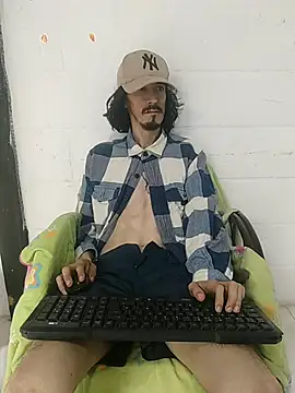 sk8-boy online show from March 19, 2026, 2:17 pm