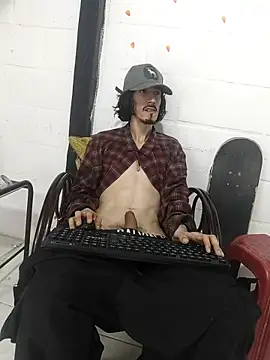 Snapshot of sk8-boy chatting on April 25, 2026, 3:53 pm sk8-boy online show from April 25, 2026, 3:53 pm