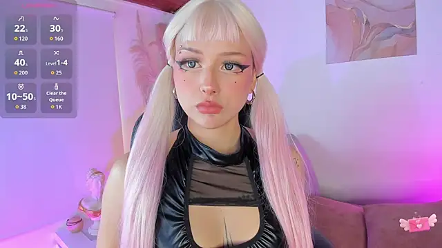 Amelie Wine online show from May 30, 2026, 4:23 pm