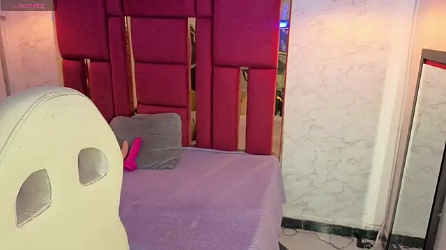 morgana white online show from February 7, 2026, 6:49 pm