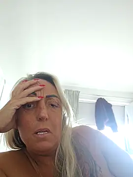 theblondecocklover online show from May 16, 2026, 6:34 am