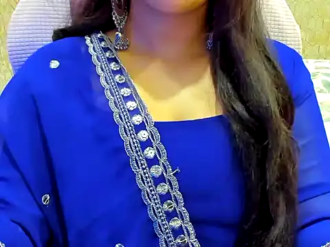 Snapshot of DimondGirl_ chatting on March 11, 2026, 8:58 pm DimondGirl online show from March 11, 2026, 8:58 pm