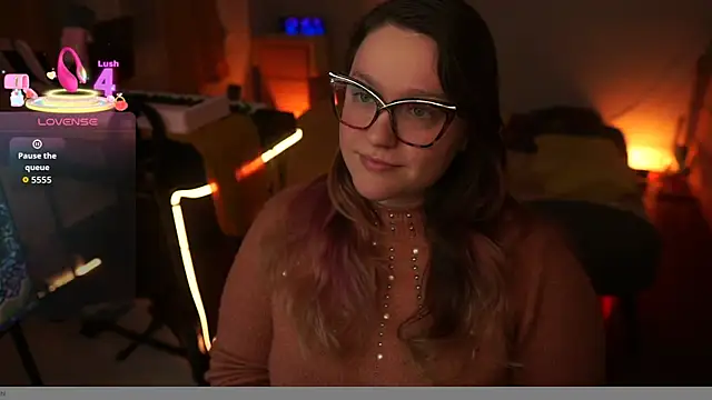 FireproofCuriousiteaze online show from March 19, 2026, 4:12 am