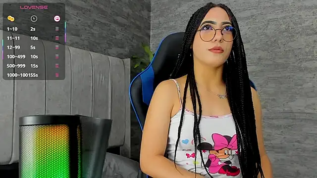 Odett Khast online show from December 19, 2025, 5:32 am