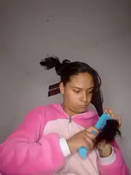 DulceTentacion12 online show from January 14, 2026, 8:34 pm