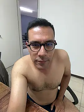 AdrianGarcia89 online show from June 11, 2026, 2:53 am