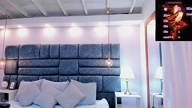 Snapshot of ateneaa_dioosa chatting on February 16, 2026, 11:53 am ateneaa dioosa online show from February 16, 2026, 11:53 am