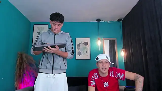 Snapshot of Oficial_KingOfHeavens chatting on January 9, 2026, 8:05 pm Oficial KingOfHeavens online show from January 9, 2026, 8:05 pm