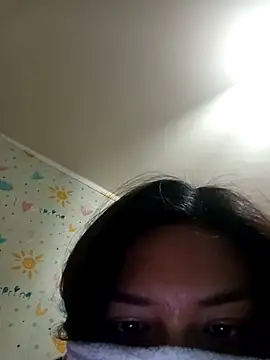 Snapshot of MIGAJERA_20 chatting on December 18, 2025, 3:55 am MIGAJERA 20 online show from December 18, 2025, 3:55 am