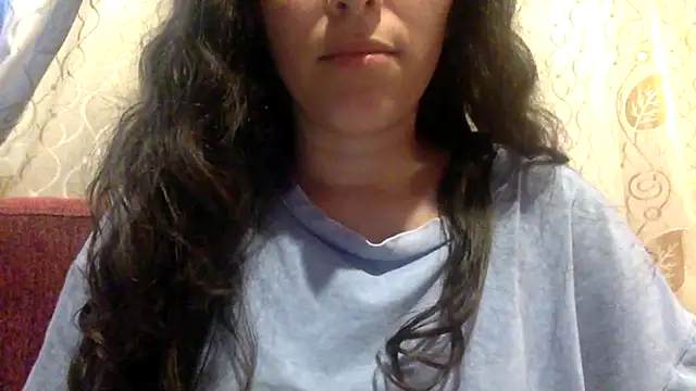 LatinDoll8 online show from June 10, 2026, 10:55 pm