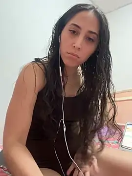 LatinDoll8 online show from June 28, 2026, 12:17 am