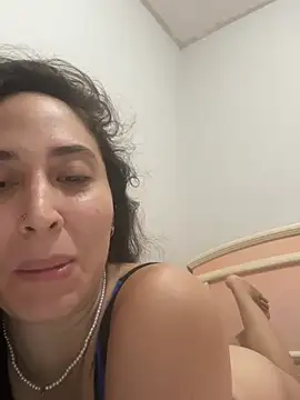 LatinDoll8 online show from April 21, 2026, 2:51 am