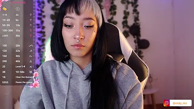 viicky r online show from February 23, 2026, 3:34 pm