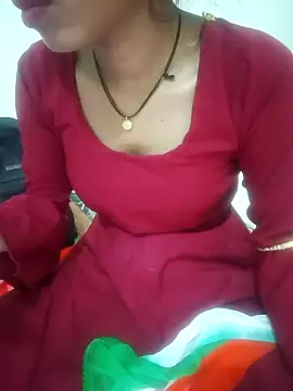 Snapshot of Tanya_mital12 chatting on February 18, 2026, 5:05 am Tanya mital12 online show from February 18, 2026, 5:05 am