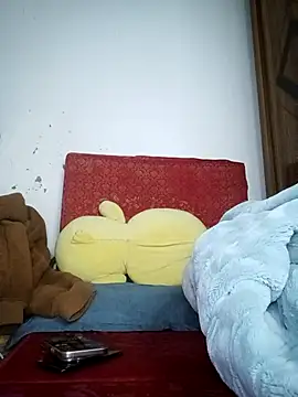 Girl-6868 online show from February 7, 2026, 11:02 pm