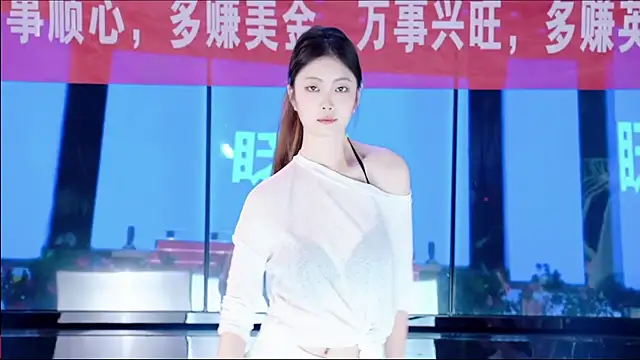 yueyutu888 online show from January 10, 2026, 10:21 am