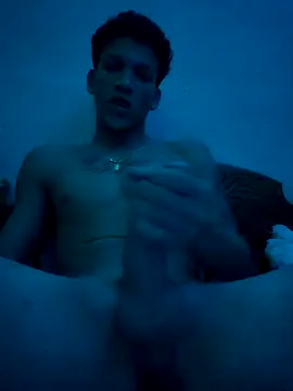 Snapshot of norvisito chatting on December 20, 2025, 5:43 am norvisito online show from December 20, 2025, 5:43 am