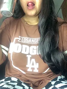 Snapshot of missmisha01 chatting on March 8, 2026, 2:48 am missmisha01 online show from March 8, 2026, 2:48 am