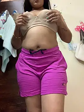 missmisha01 online show from May 16, 2026, 10:47 am