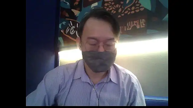 Snapshot of littlegoddyboy chatting on December 23, 2025, 1:27 am littlegoddyboy online show from December 23, 2025, 1:27 am