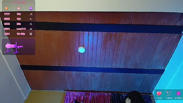 Snapshot of Noxveeltt chatting on April 6, 2026, 5:30 am Noxveeltt online show from April 6, 2026, 5:30 am