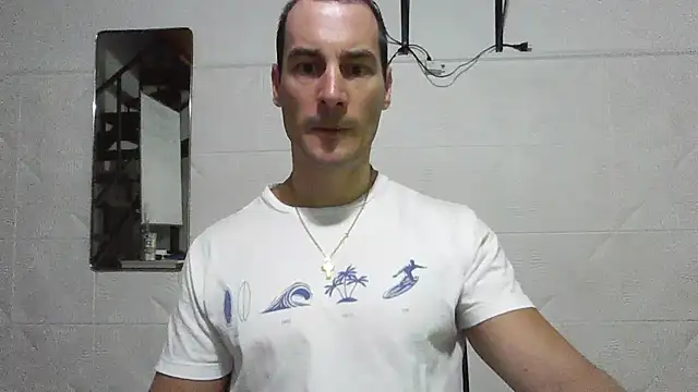 Snapshot of maximuss789 chatting on April 15, 2026, 1:15 pm maximuss789 online show from April 15, 2026, 1:15 pm