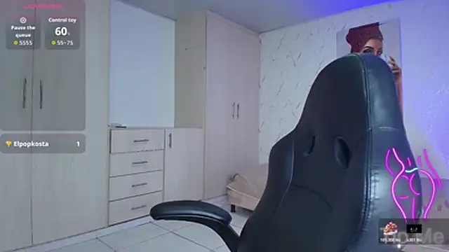 evelyn harpeery online show from April 7, 2026, 11:23 am