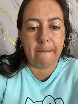 Snapshot of evelyn_harpeery chatting on May 29, 2026, 10:32 am evelyn harpeery online show from May 29, 2026, 10:32 am