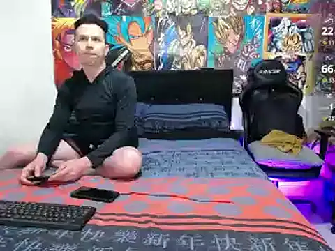 Snapshot of Golden_Boysx chatting on January 8, 2026, 8:15 pm Golden Boysx online show from January 8, 2026, 8:15 pm