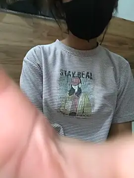 kinsu4763 online show from April 11, 2026, 4:10 pm