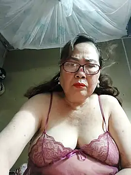 Snapshot of cuncon7700 chatting on March 18, 2026, 1:13 pm cuncon7700 online show from March 18, 2026, 1:13 pm