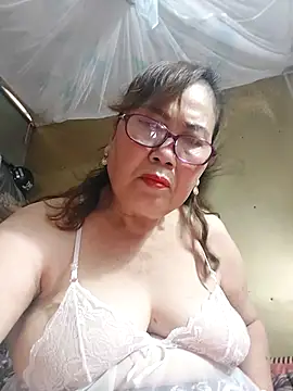 Snapshot of cuncon7700 chatting on March 6, 2026, 2:28 am cuncon7700 online show from March 6, 2026, 2:28 am