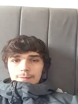 Lblee04 online show from March 20, 2026, 2:18 pm