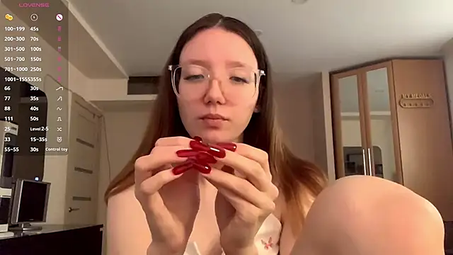 Snapshot of CletaMaciejewski chatting on January 10, 2026, 10:32 am CletaMaciejewski online show from January 10, 2026, 10:32 am