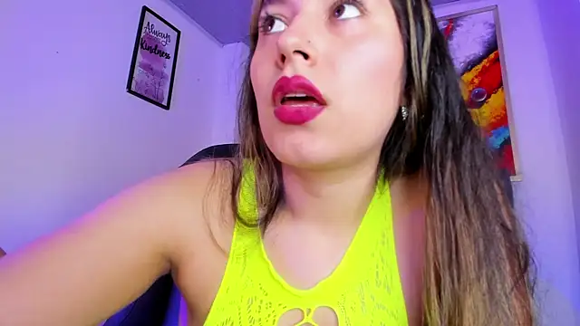 Violet Blazee online show from April 1, 2026, 5:20 am