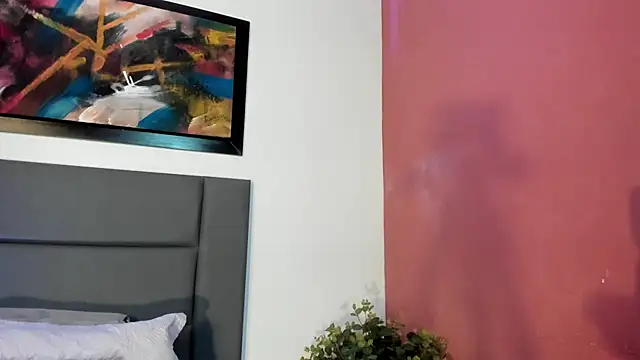 Snapshot of GahiaBelucci chatting on May 30, 2026, 4:23 pm GahiaBelucci online show from May 30, 2026, 4:23 pm