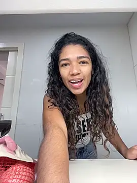 MikaScarlet online show from April 2, 2026, 12:45 pm