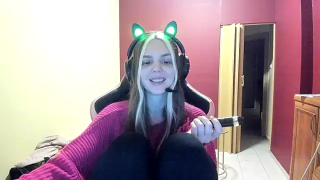 LunaAngell online show from January 11, 2026, 8:49 pm