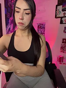 Snapshot of Sky_Girl_LS chatting on January 13, 2026, 9:30 pm Sky Girl LS online show from January 13, 2026, 9:30 pm