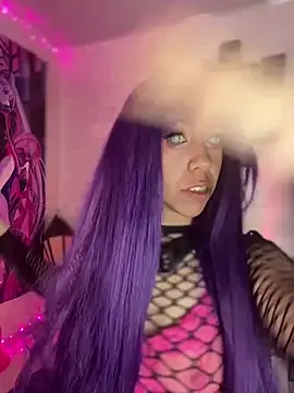 Snapshot of Sky_Girl_LS chatting on February 3, 2026, 3:48 am Sky Girl LS online show from February 3, 2026, 3:48 am