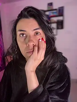 Snapshot of Sky_Girl_LS chatting on February 10, 2026, 3:49 am Sky Girl LS online show from February 10, 2026, 3:49 am