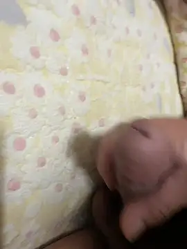 Snapshot of Ayh0025 chatting on February 16, 2026, 12:48 pm Ayh0025 online show from February 16, 2026, 12:48 pm