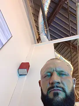 Hotcock8899 online show from May 20, 2026, 5:48 am