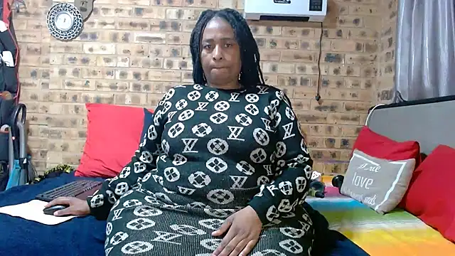Snapshot of AFRICANBOOTYLICIOUS chatting on May 14, 2026, 5:10 pm AFRICANBOOTYLICIOUS online show from May 14, 2026, 5:10 pm