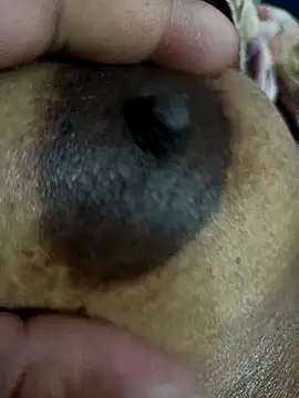 Snapshot of notyg240 chatting on February 11, 2026, 8:47 am notyg240 online show from February 11, 2026, 8:47 am