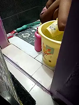 Snapshot of notyg240 chatting on March 15, 2026, 1:45 am notyg240 online show from March 15, 2026, 1:45 am