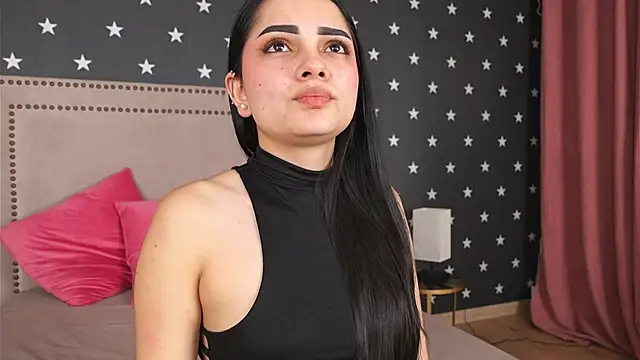 Snapshot of RaquellStar chatting on February 1, 2026, 7:50 am RaquellStar online show from February 1, 2026, 7:50 am