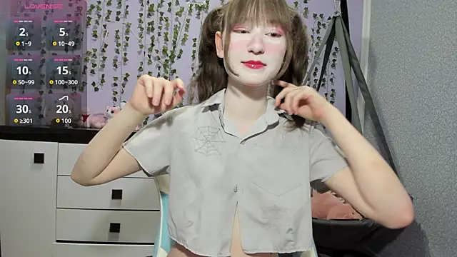 Snapshot of Yoonhee_ki chatting on May 27, 2026, 6:59 pm Yoonhee ki online show from May 27, 2026, 6:59 pm