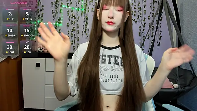 Snapshot of Yoonhee_ki chatting on April 17, 2026, 2:09 pm Yoonhee ki online show from April 17, 2026, 2:09 pm